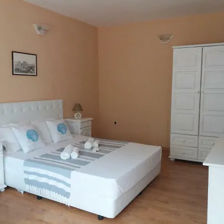 Albatros Πανσιόν Kiten (Burgas)